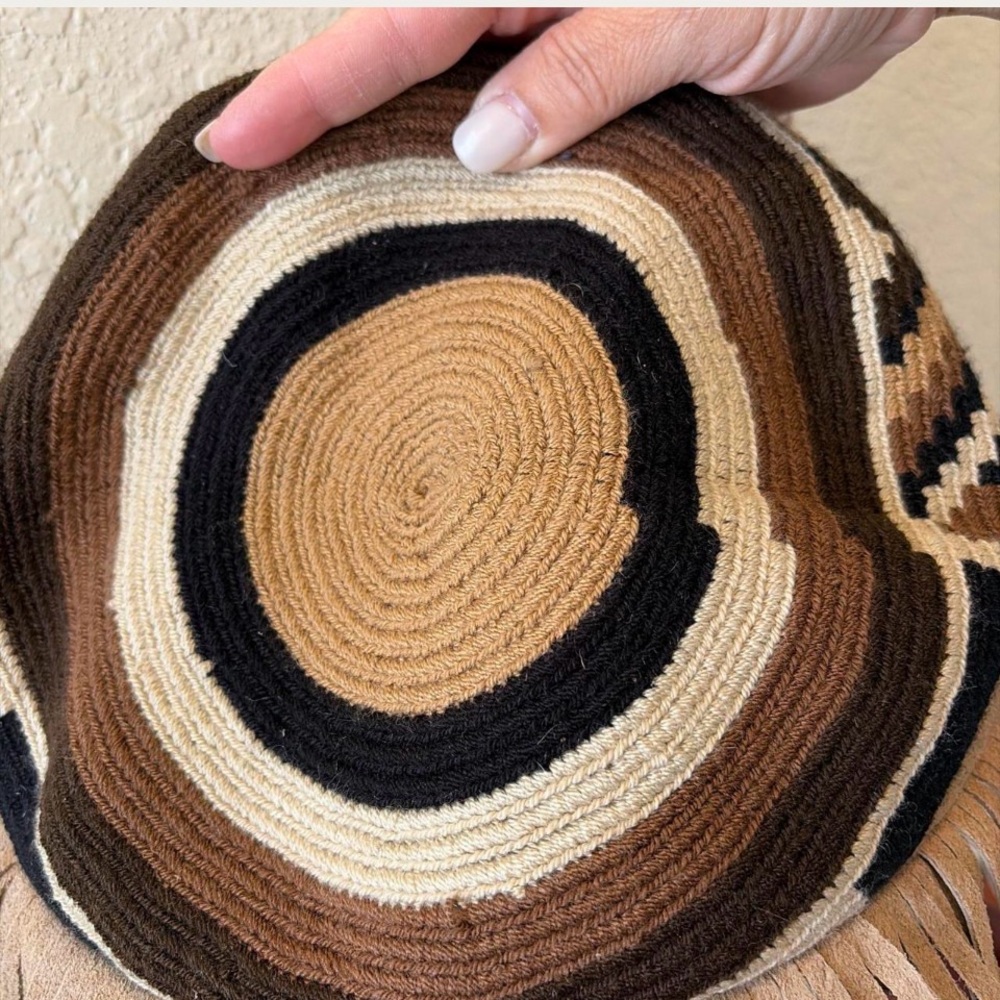 Wayuu Handwoven Fringe Bucket Bag | Boho Festival Crossbody | Handmade Colombia - Picture 7 of 7
